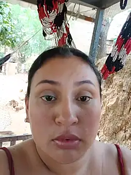 Hot_bella12 webcam