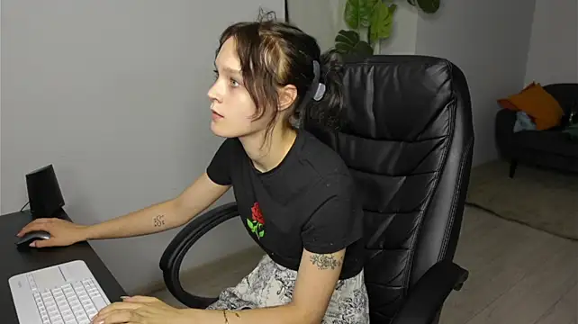 Chloe_Bannet webcam