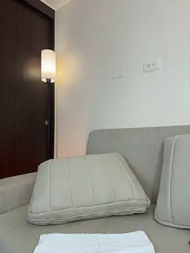 NataliaBuiles Latina Lovense cam