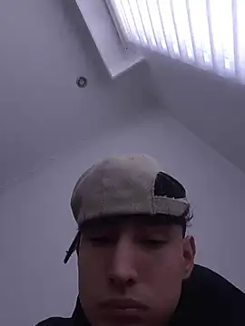 Eidan_collins webcam