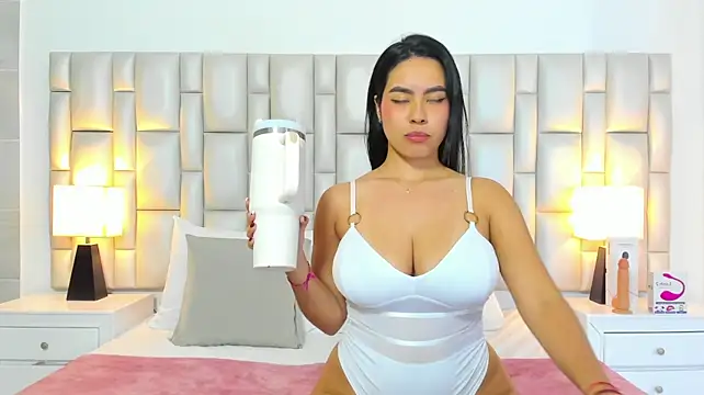 paola_katy_dicks webcam