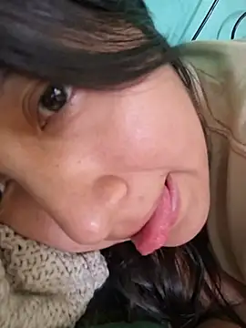 madi23q webcam