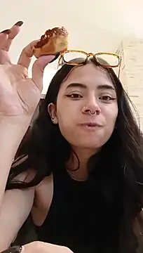 Ivyy_sweet_ webcam