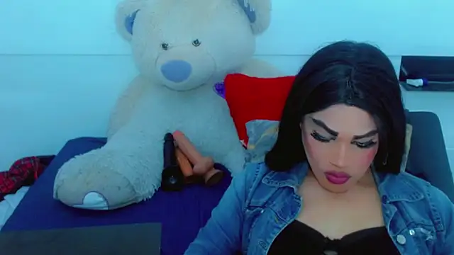 NharaBigCock webcam
