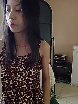 WetVirginPussy webcam