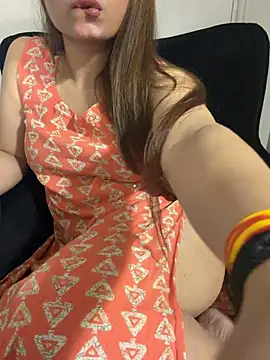 Tasty_LushDesire live cam on StripChat