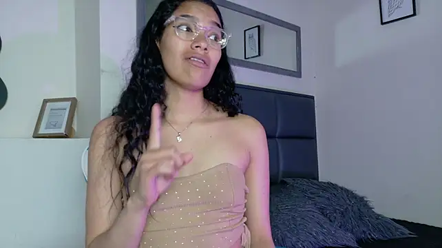 Amarilis_Lily live cam on StripChat