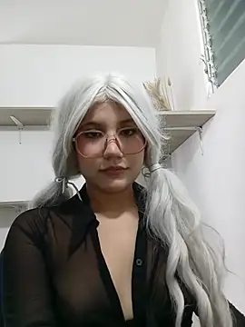 Liabella- live cam on StripChat