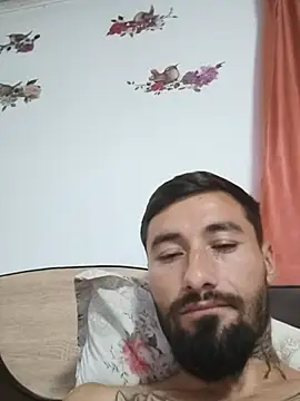 Negrila25 live cam on StripChat