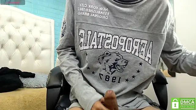 DraxBlade09 live cam on StripChat