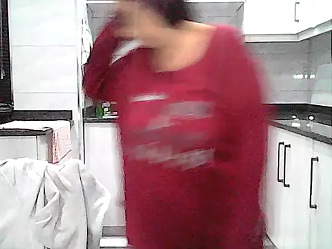 Indiankushy live cam on StripChat