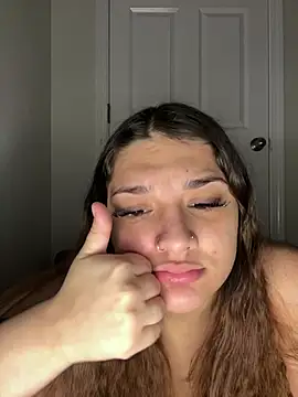 treasurebabii webcam