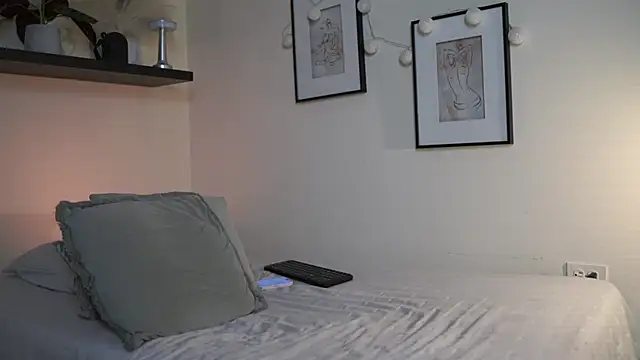 isabella-garcia- webcam