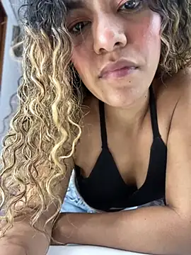 AngelPinkk_ webcam