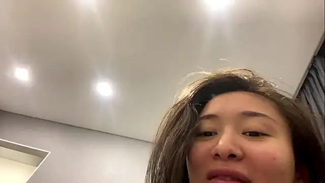 Mitsuki_Sutemi webcam