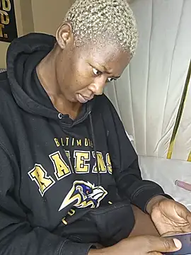 SquirtQueen16 webcam