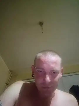 piercingpik webcam