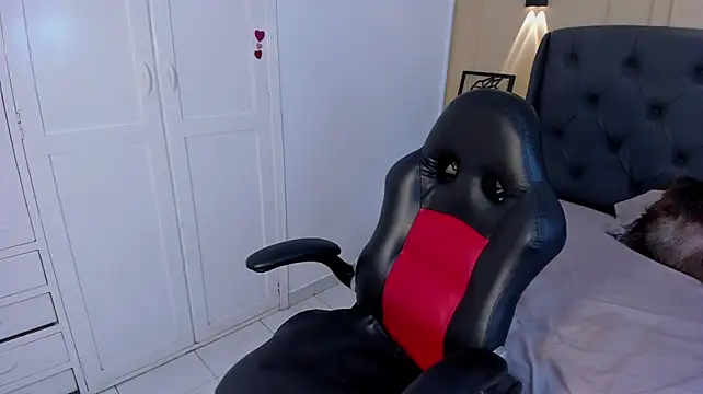 angelinemore webcam