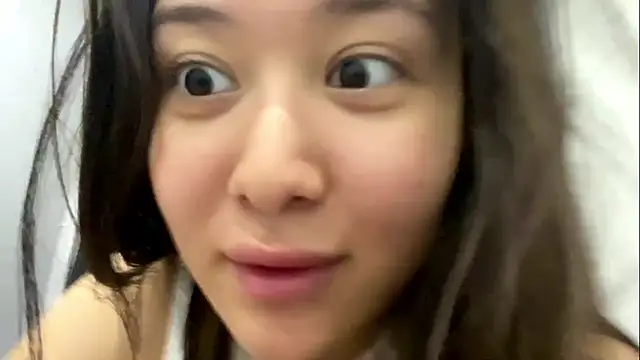 Mitsuki_Sutemi webcam