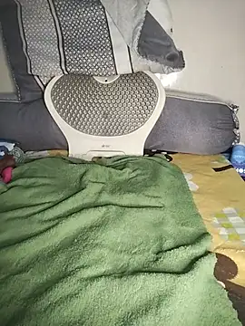 Zu_naa webcam