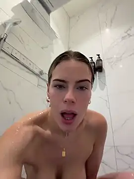 oliviafranciis webcam