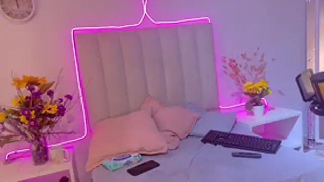 Twink_Sebas7 webcam