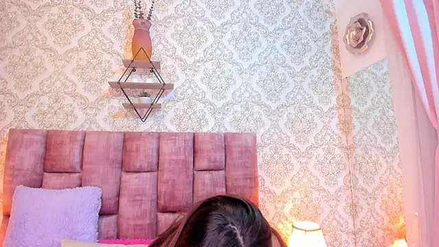 Luna_Swift webcam