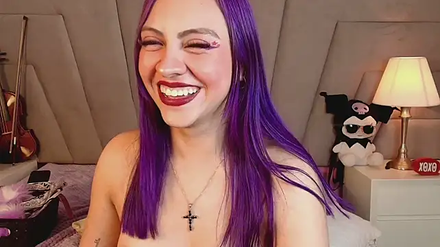 Emilyroth live cam on StripChat