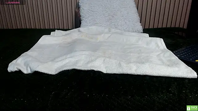 markbowie live cam on StripChat