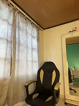 ALANAH_KITTY