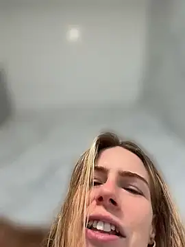 oliviafranciis webcam