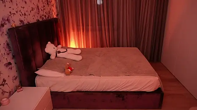 ChloeSpark live cam on StripChat