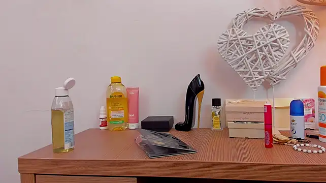 tenny_shy webcam