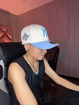 ian_mathias_ webcam