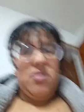 ZaidaWet webcam