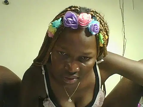 Mimo254 live cam on StripChat