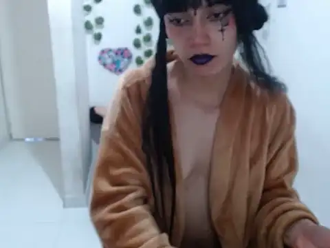 seraphina_31 live cam on StripChat