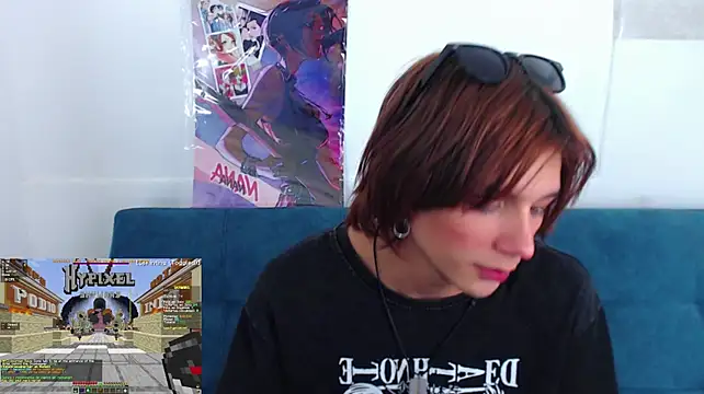 oli_dusk live cam on StripChat