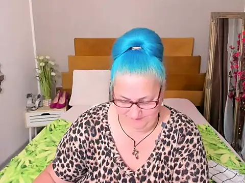 Sugarmommy_69X webcam