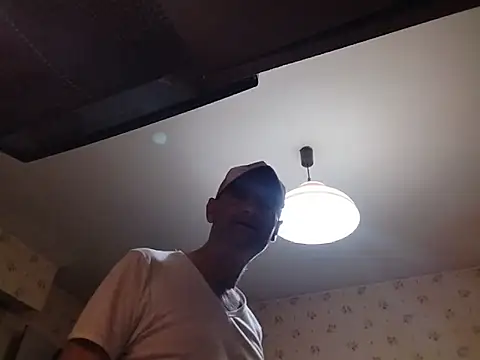 Chnrt live cam on StripChat