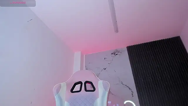 Chloemuaak webcam