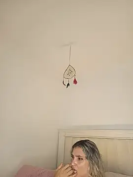 ASHLEY_BLAIR webcam