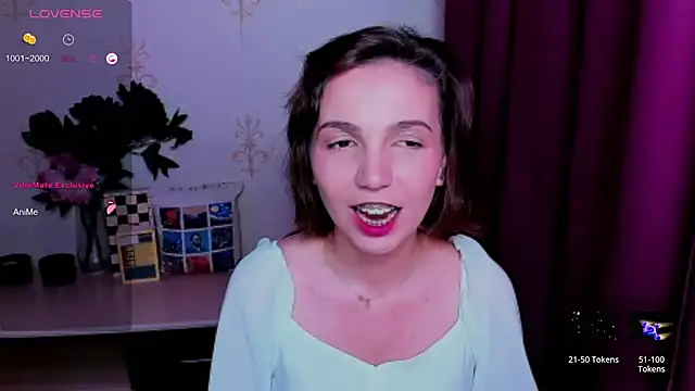 KindHazelHere_ webcam