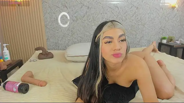 Antonella_west webcam