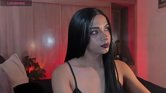 vampy__c1nna (T young) - suck middle finger
