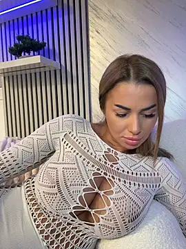 KirstieVegas