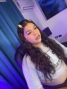 Keira_Fox31 webcam