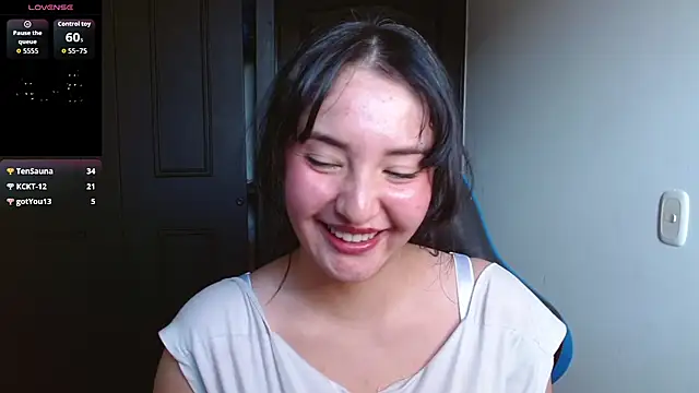 alexaa08 webcam