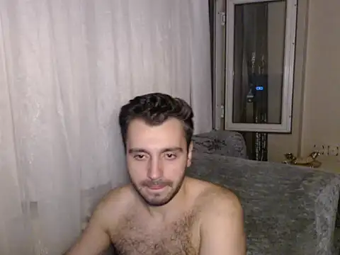 handsomeee04 webcam