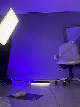 KatlynRous webcam